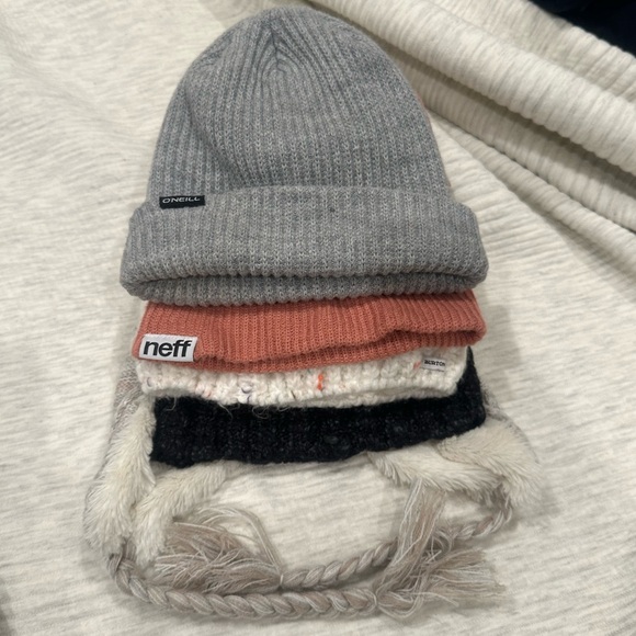 Beanie bundle - Picture 1 of 8